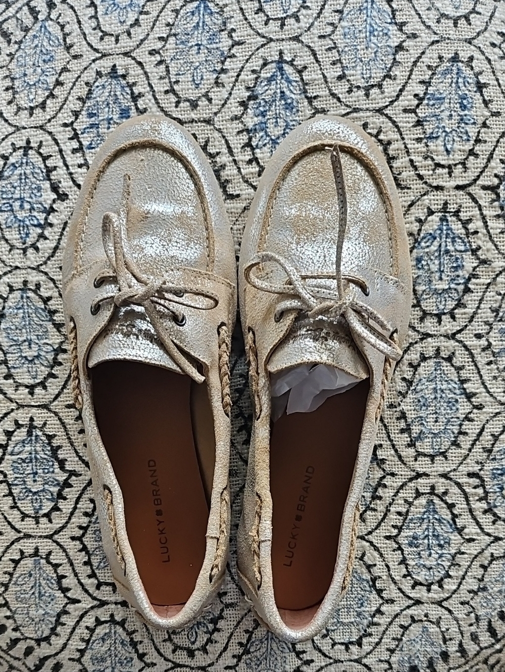 Lucky Brand Women's Shimmery Gold Lace-Up Boat Loafers